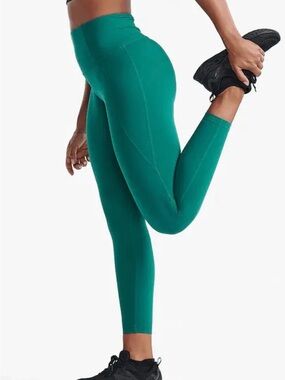Danskin Women High-Rise Leggings in Teal Size Medium